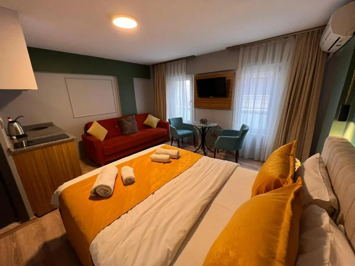 اسطنبول Aristo Galata Suites شقة